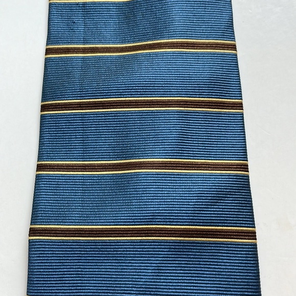 Brooks Brothers Makers 100% silk necktie USA made tie blue stripes 56” X 3 5/8” - Picture 2 of 7